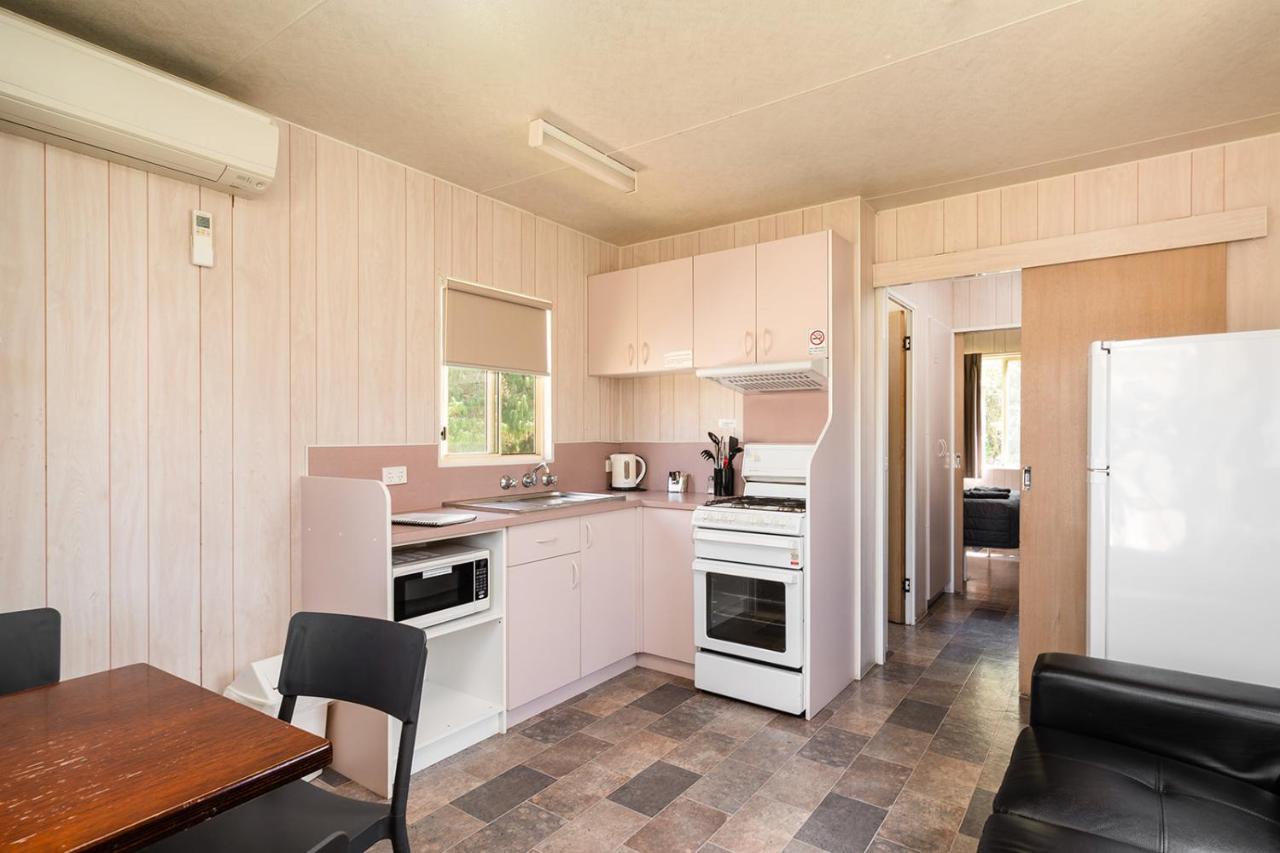 Gundagai Cabins & Tourist Park Exterior foto