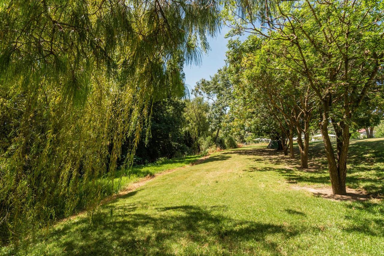 Gundagai Cabins & Tourist Park Exterior foto